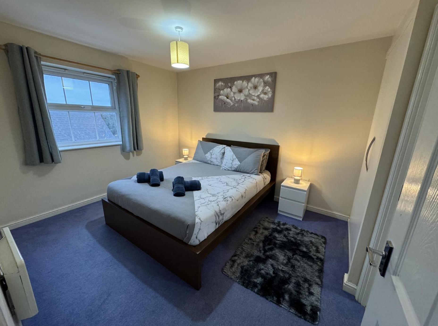 Modern Penthouse Lägenhet Wellingborough Exteriör bild