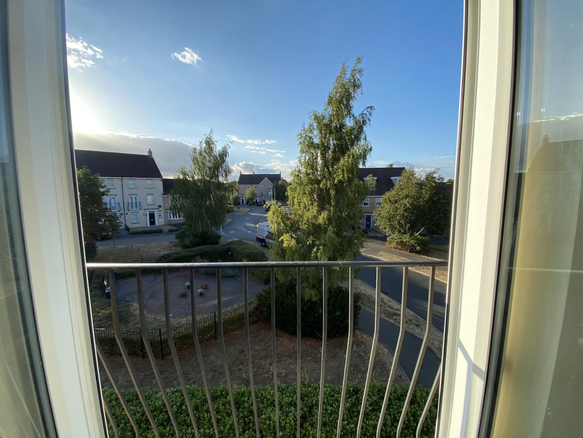 Modern Penthouse Lägenhet Wellingborough Exteriör bild